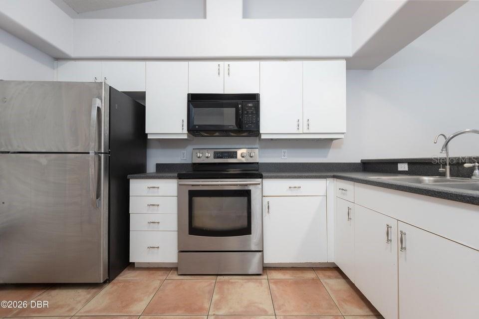 3529 Forest Branch Dr #f Property Photo 10