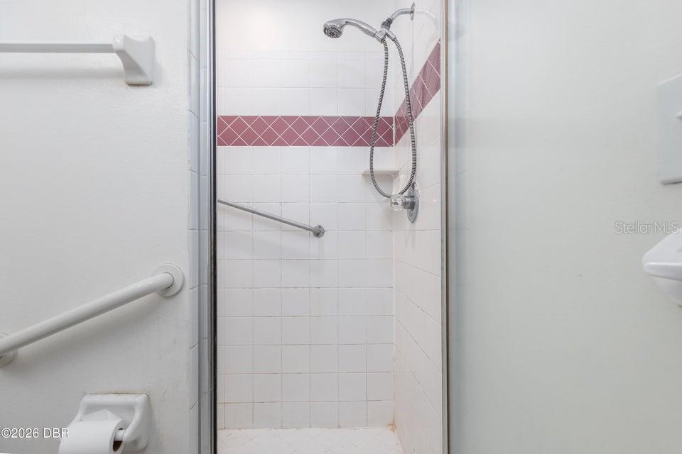 3529 Forest Branch Dr #f Property Photo 14