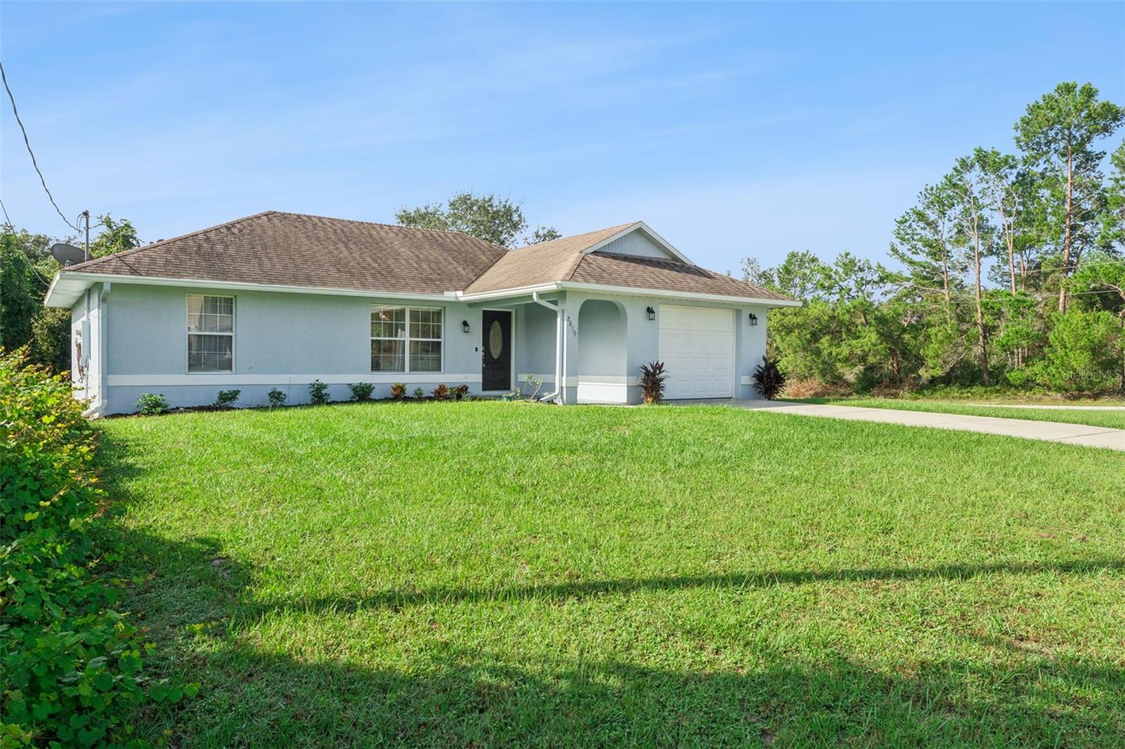 2619 Arcadia St Property Photo 2