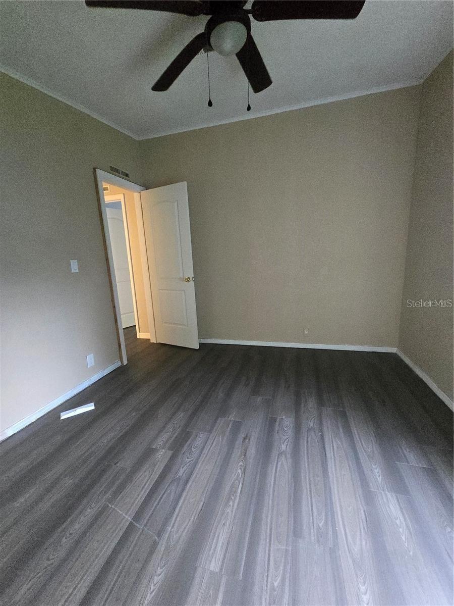 208 Pine Tree Trl Property Photo 11