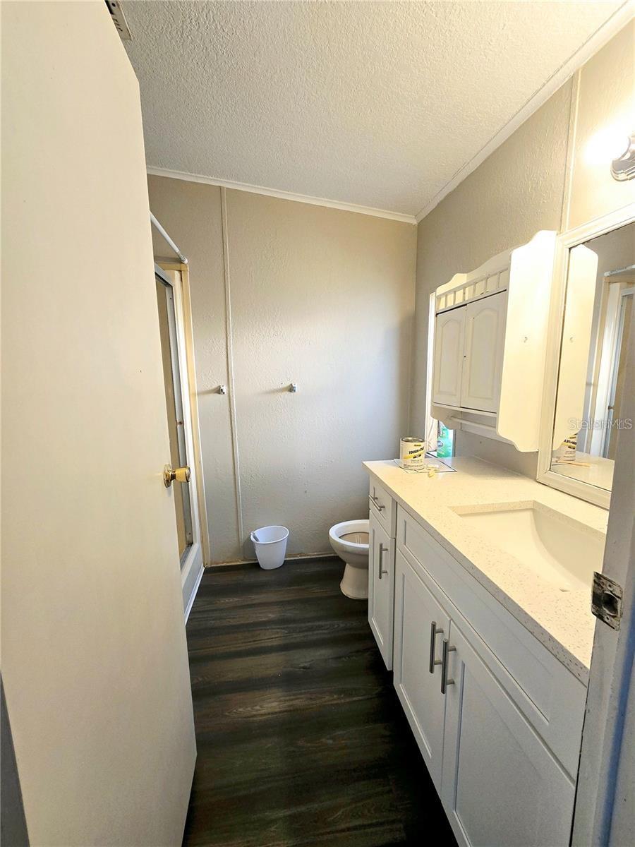 208 Pine Tree Trl Property Photo 15