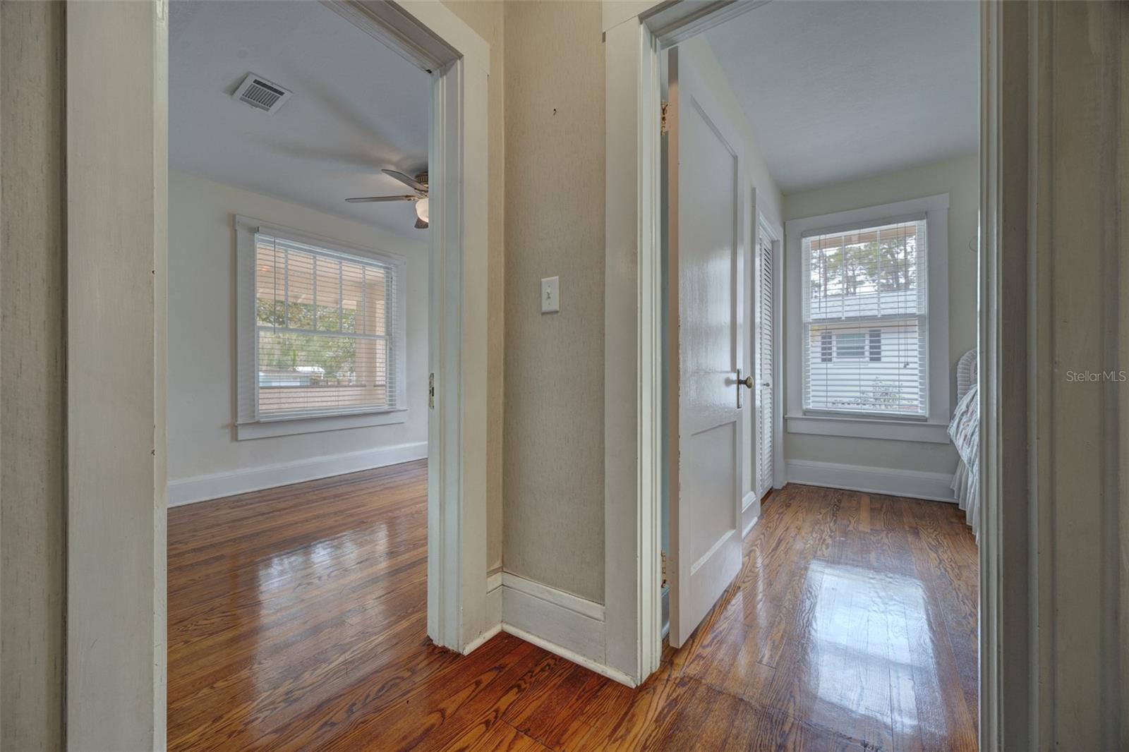 641 E Pennsylvania Ave Property Photo 22