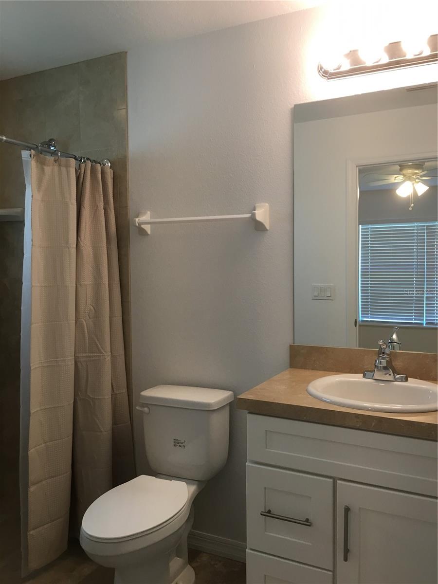 1425 5th Ave Property Photo 8