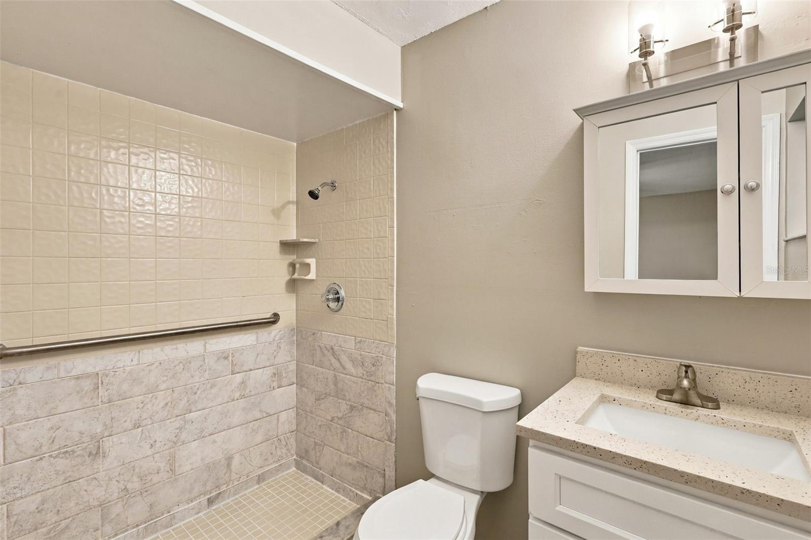 5757 Devon St Property Photo 26
