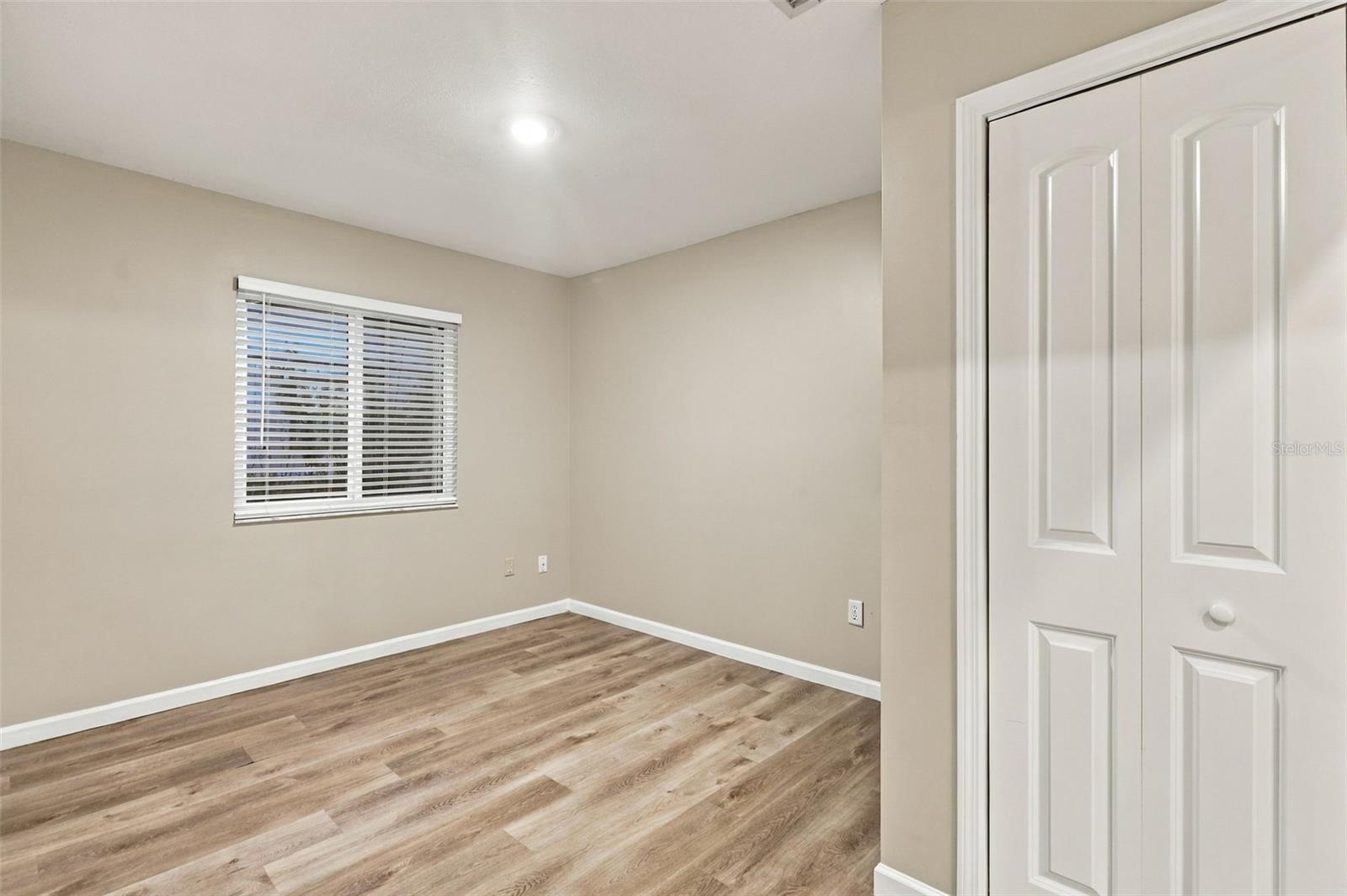 5757 Devon St Property Photo 33