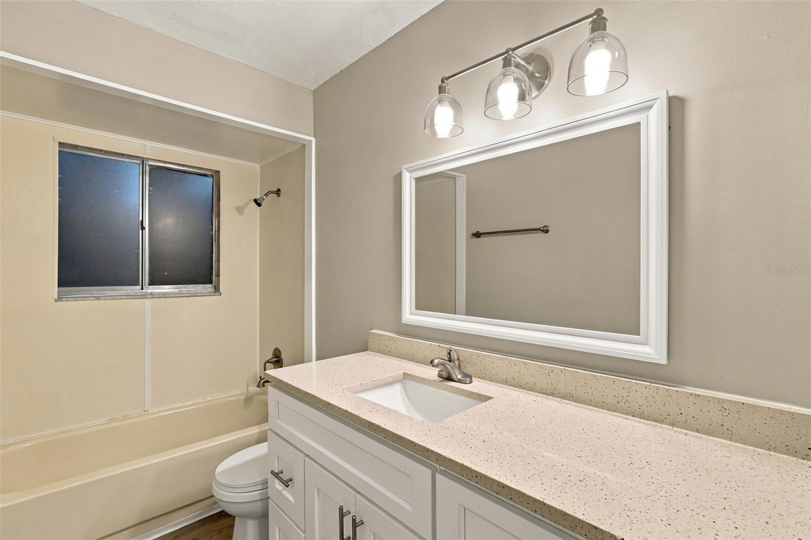 5757 Devon St Property Photo 34