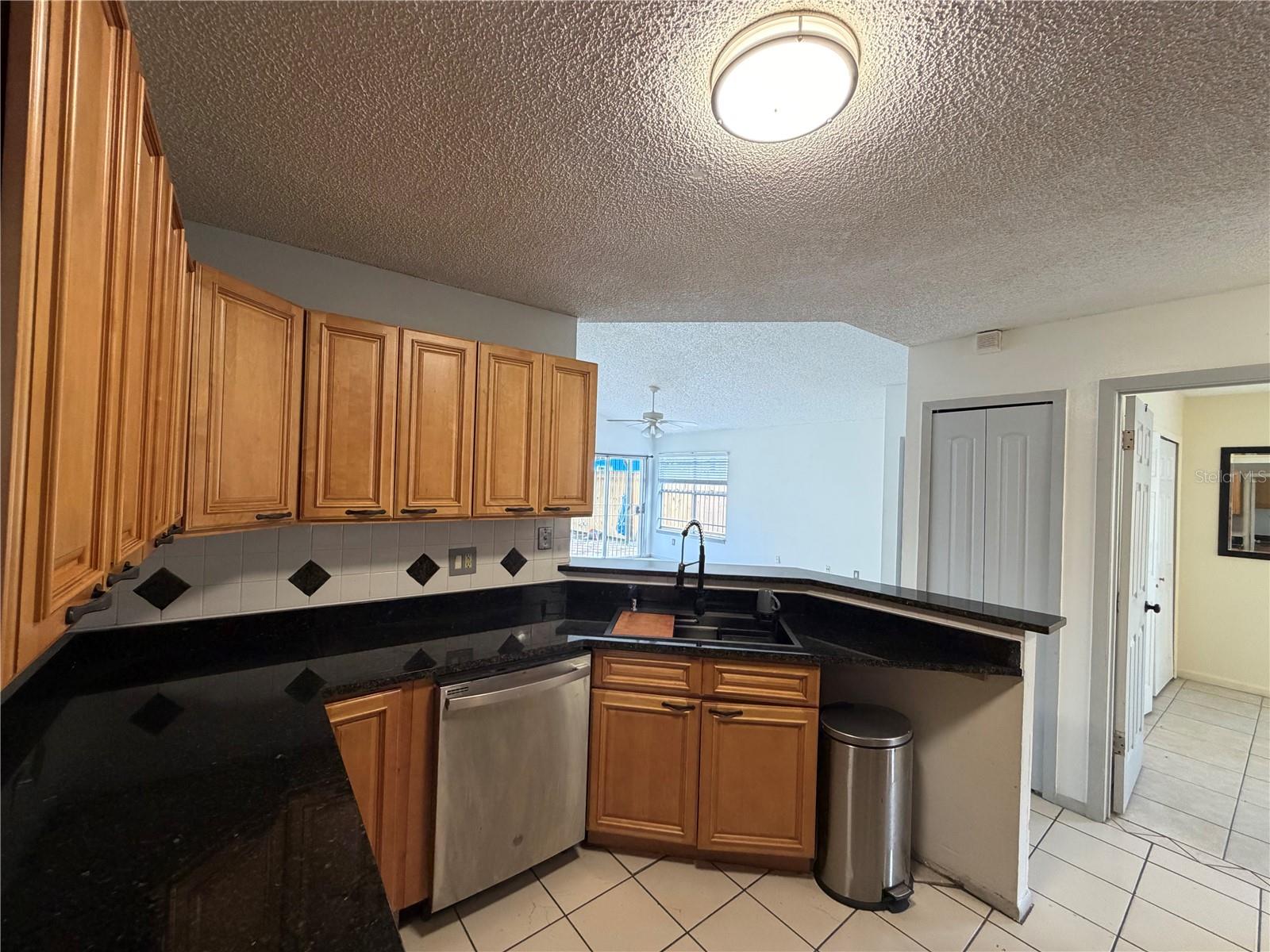 5427 Cedar Ln Property Photo 11