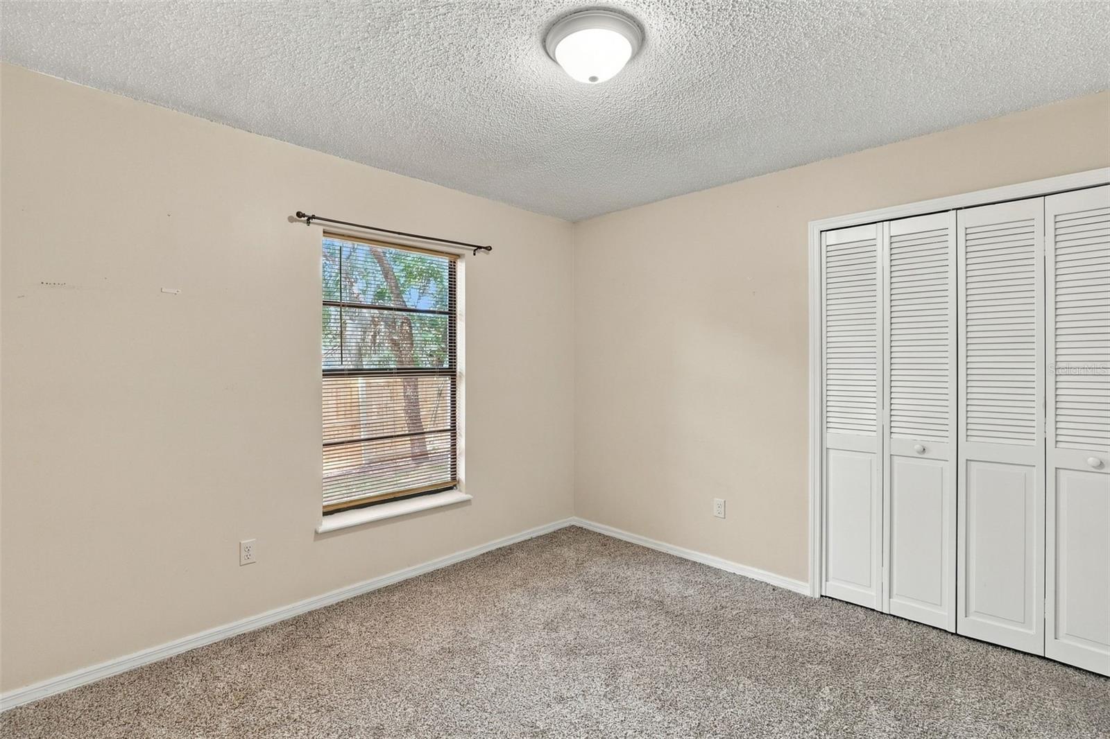 1249 Howland Blvd Property Photo 28