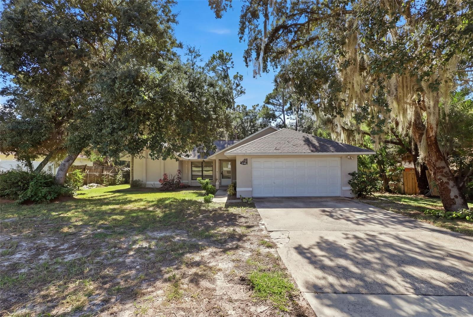 1249 Howland Blvd Property Photo 41