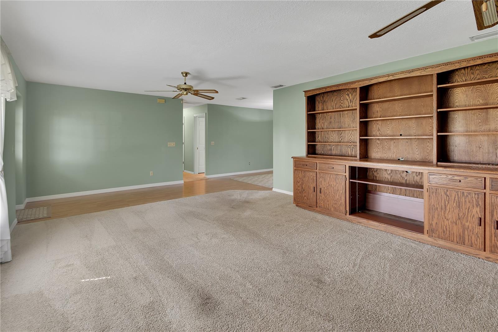 1620 5th Ave Property Photo 5