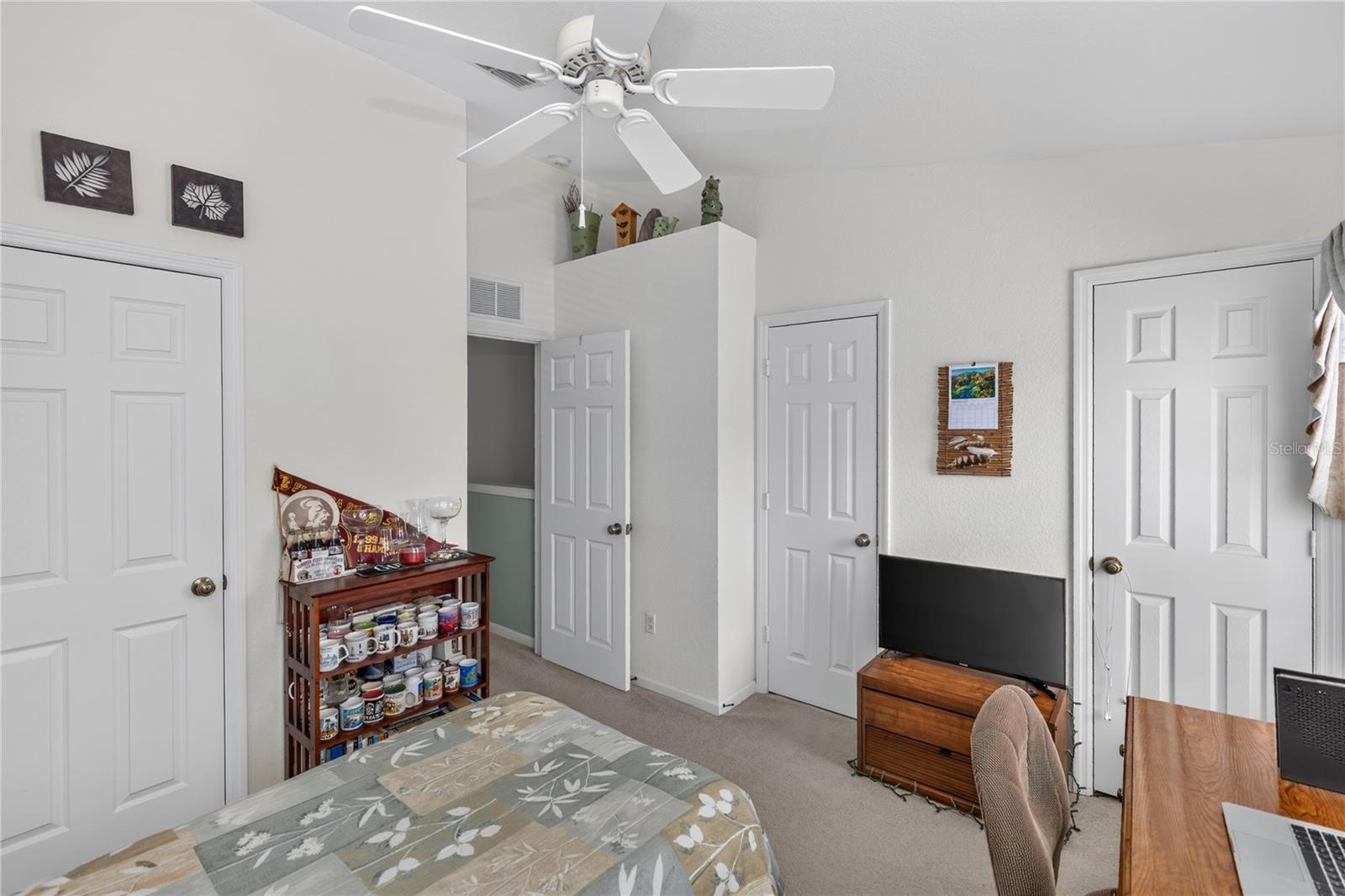 716 Shropshire Loop Property Photo 19