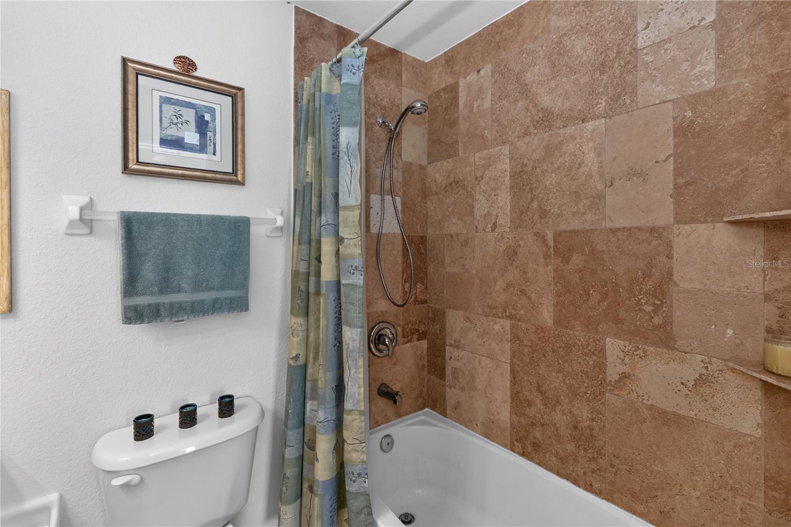 716 Shropshire Loop Property Photo 21