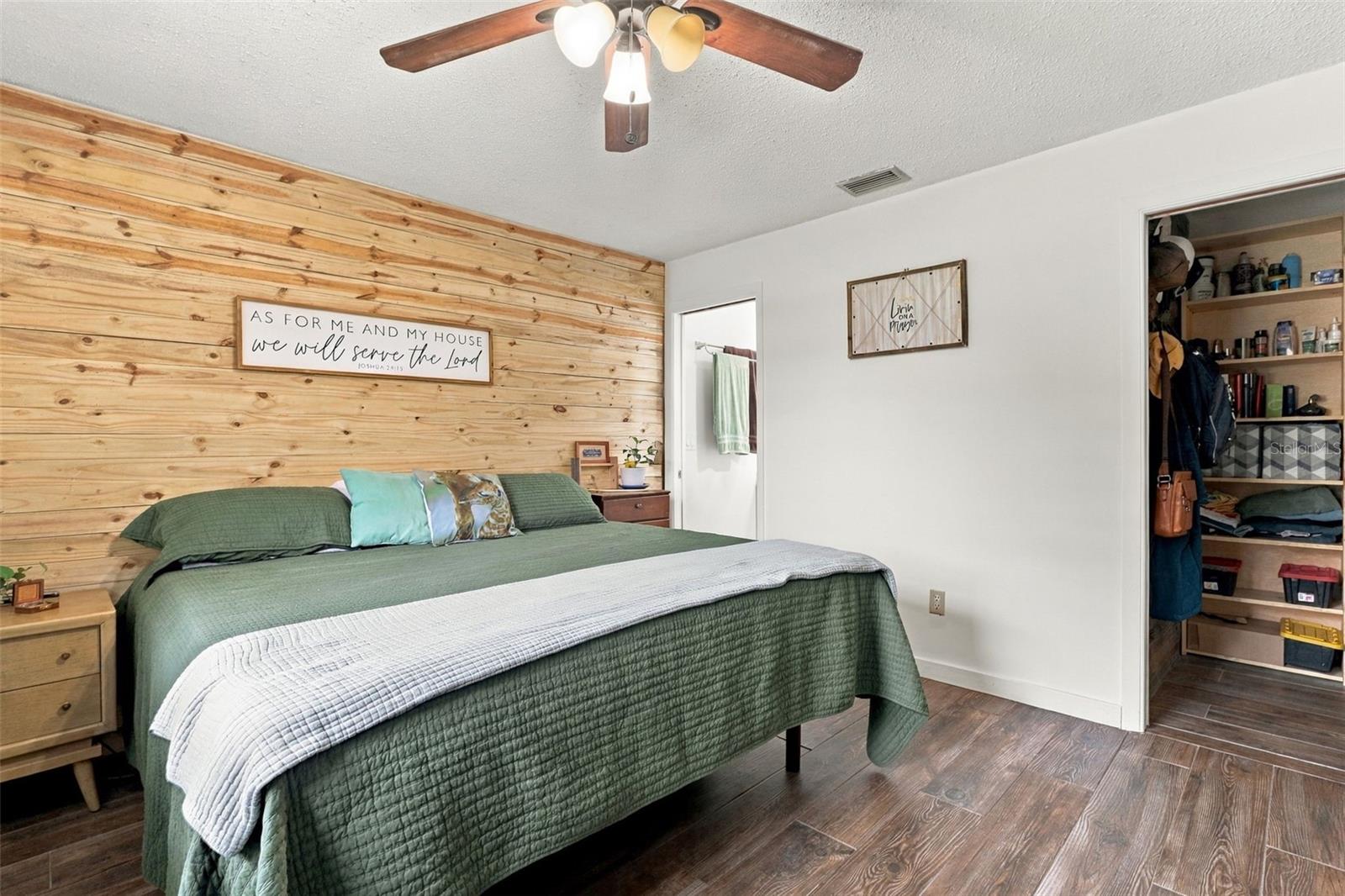 1085 Eagles Nest Ave Property Photo 13