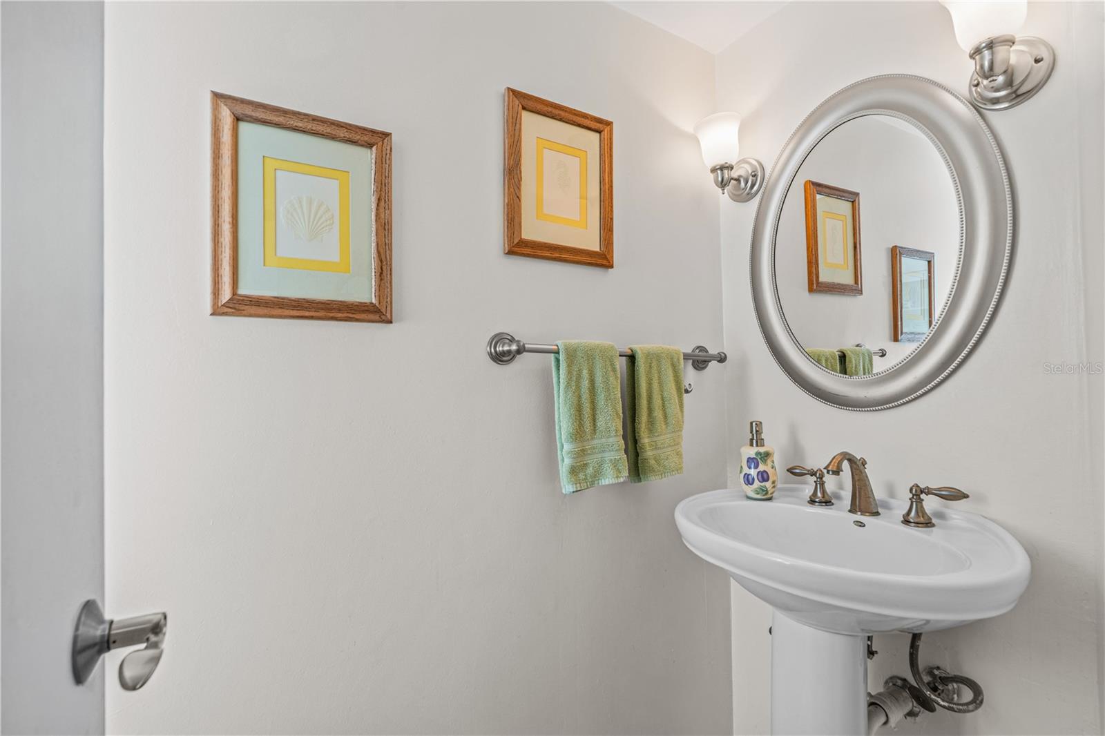 132 Bermuda Petrel Ct Property Photo 7