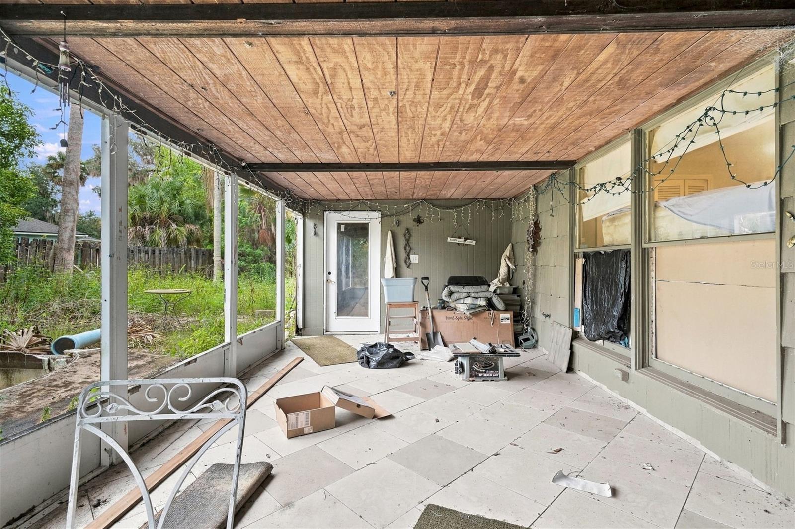 1640 Horseshoe Rd Property Photo 5
