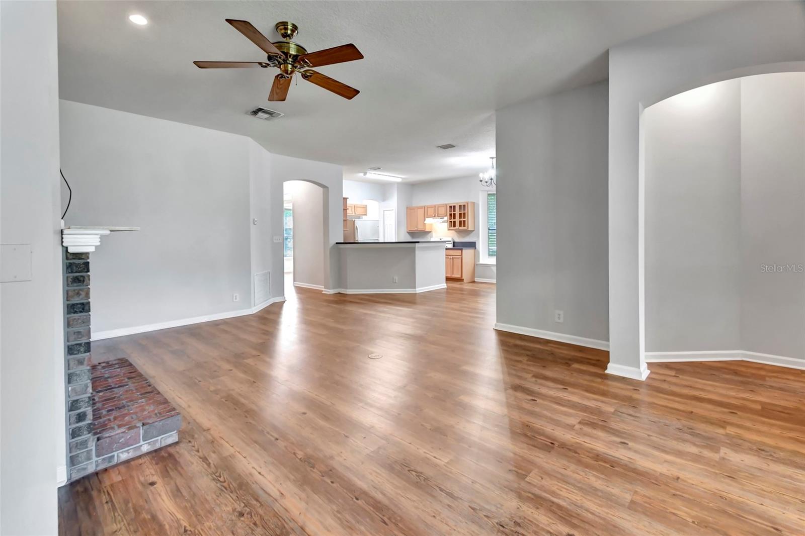 107 Brookgreen Way Property Photo 7