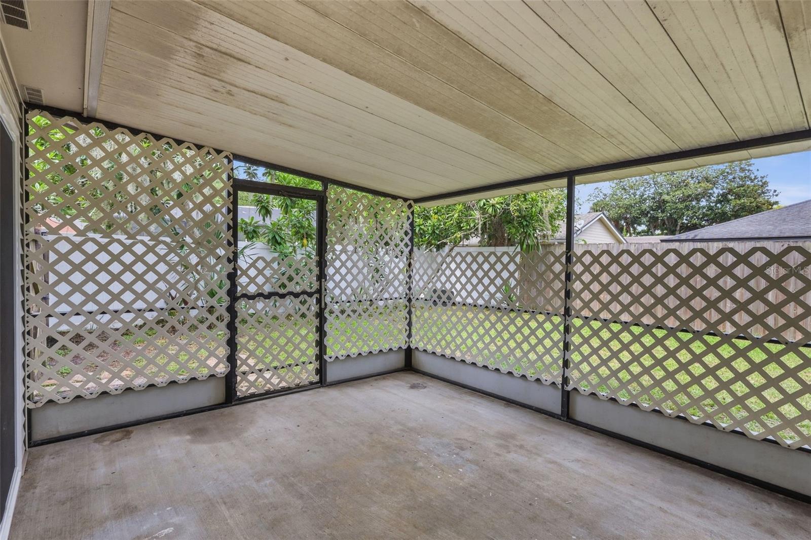 711 Thistle Pl Property Photo 24