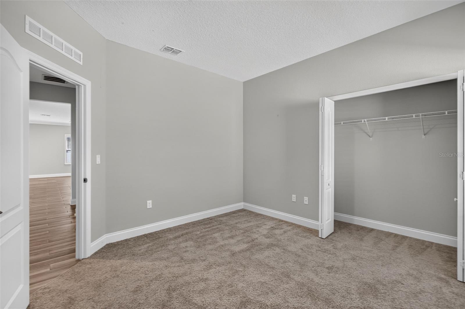 21 Lancelot Dr Property Photo 32