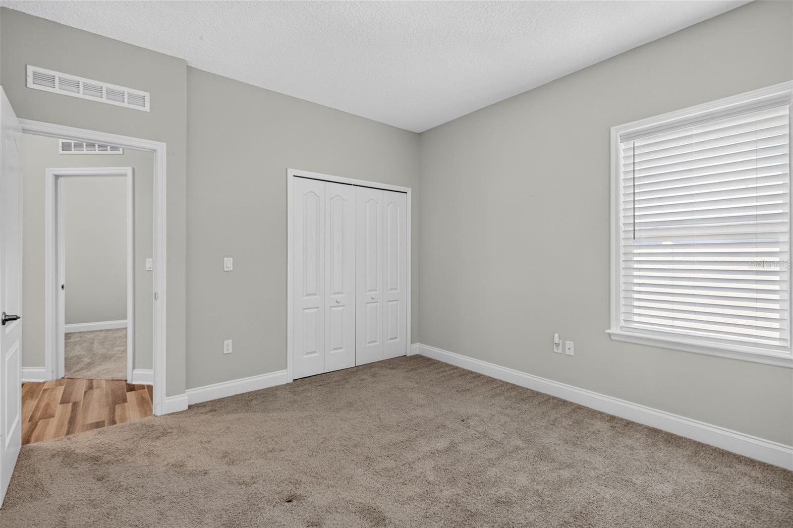 21 Lancelot Dr Property Photo 36