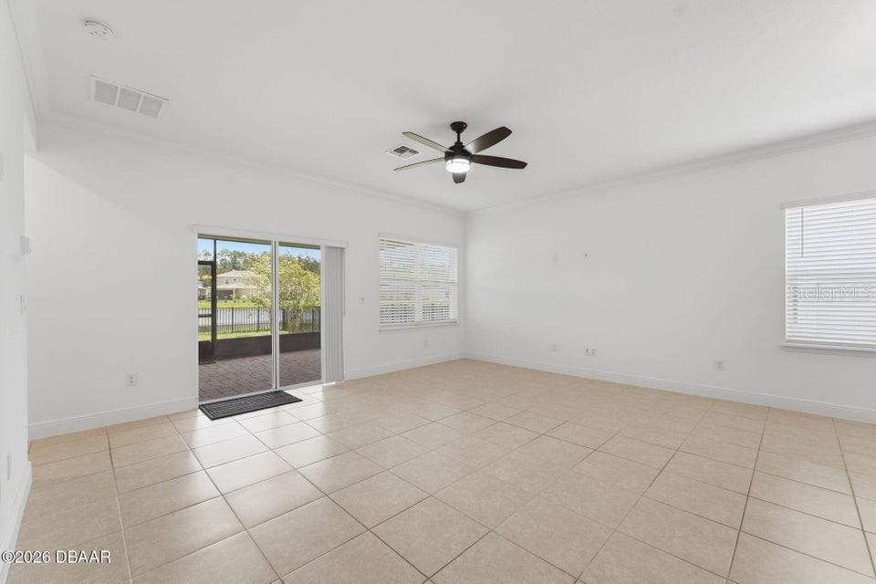 5576 Estero Loop Property Photo 7