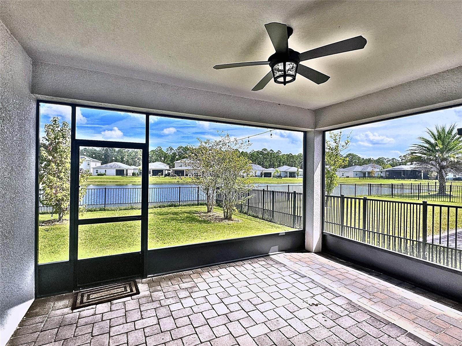 5576 Estero Loop Property Photo 8