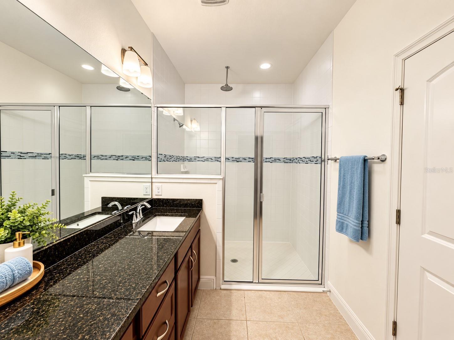 5576 Estero Loop Property Photo 14
