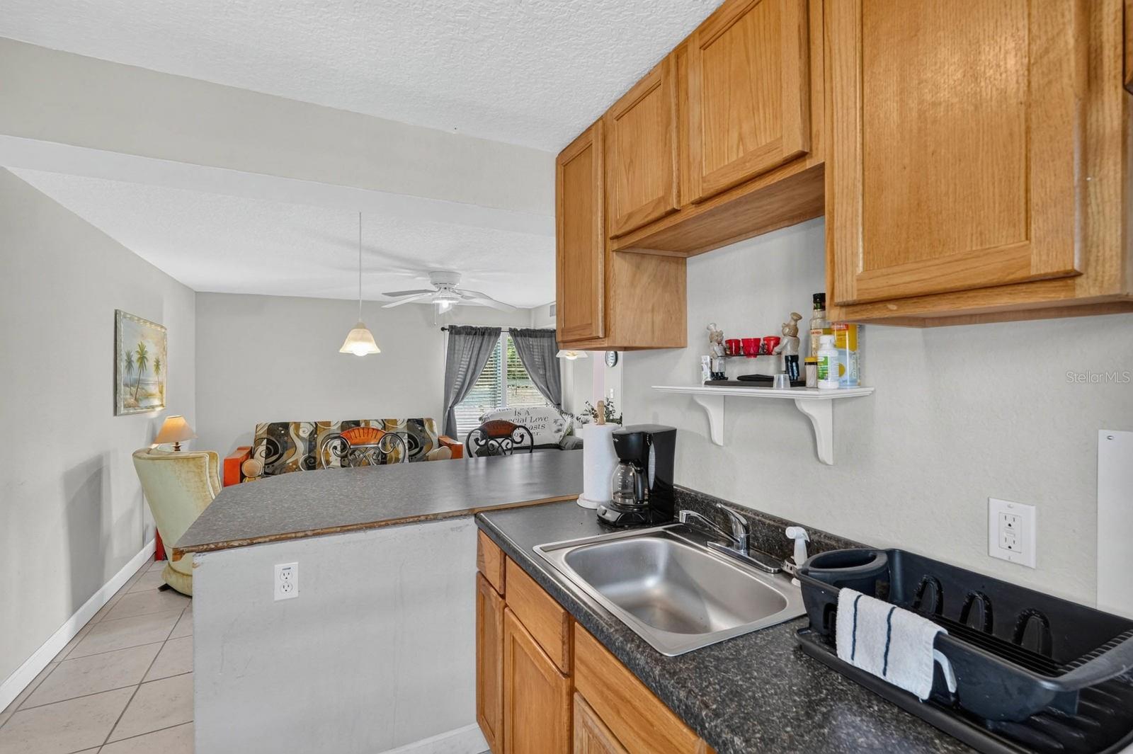 V4951599 Property Photo 13