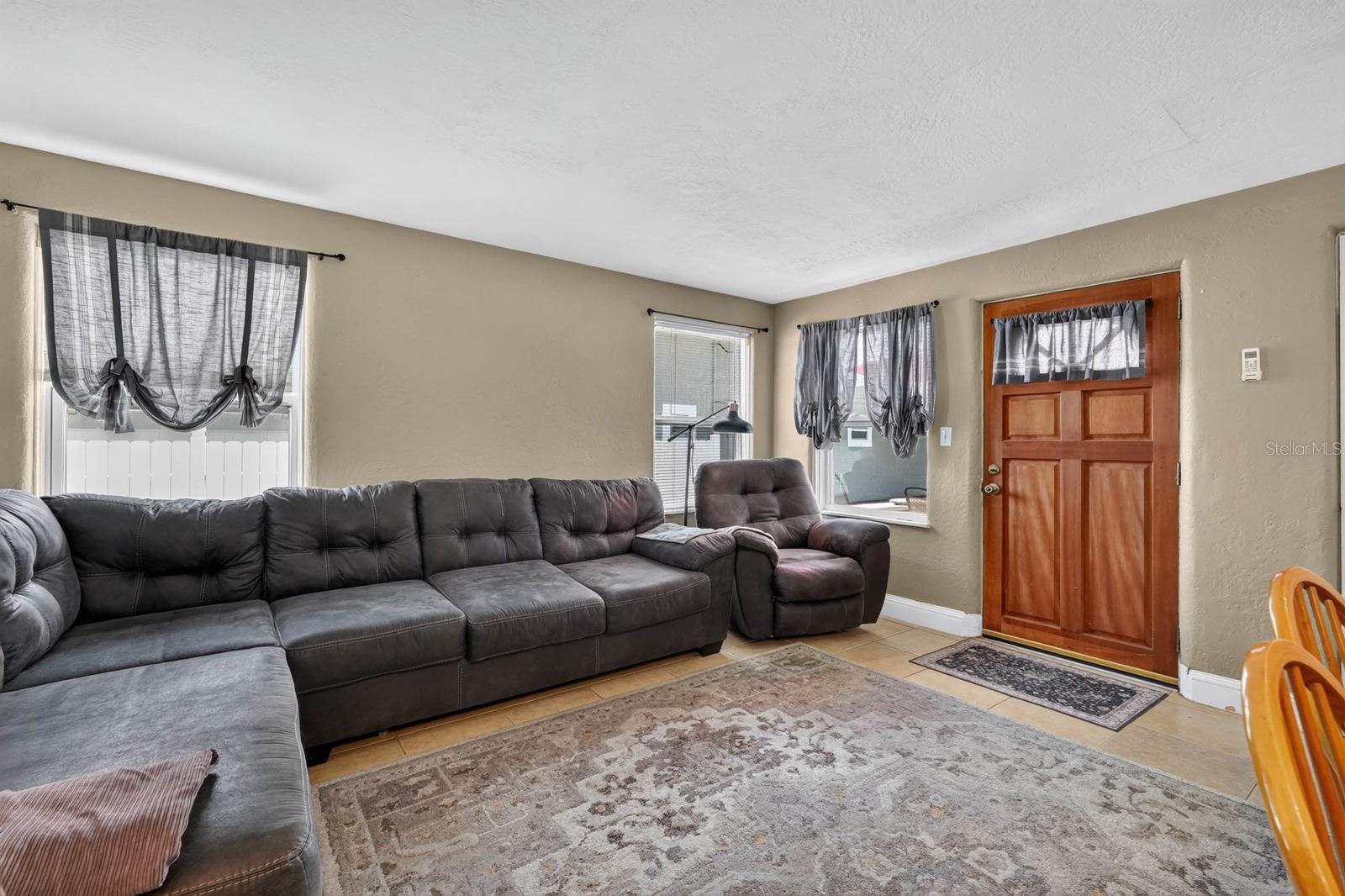 V4951599 Property Photo 22