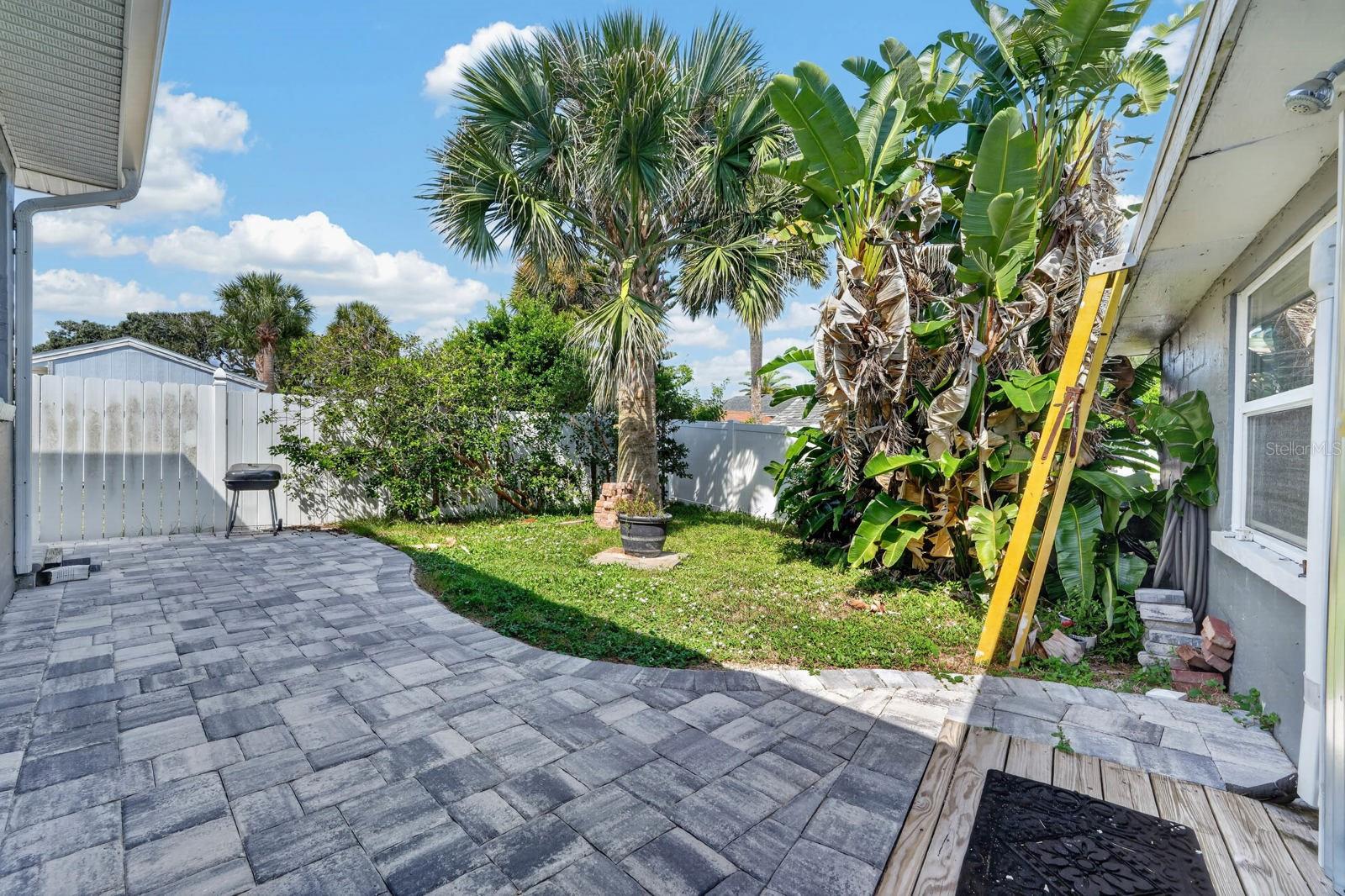 V4951599 Property Photo 34