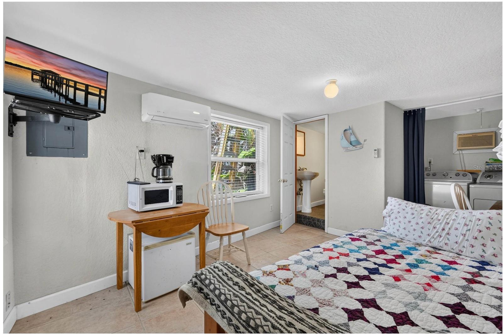 V4951599 Property Photo 39