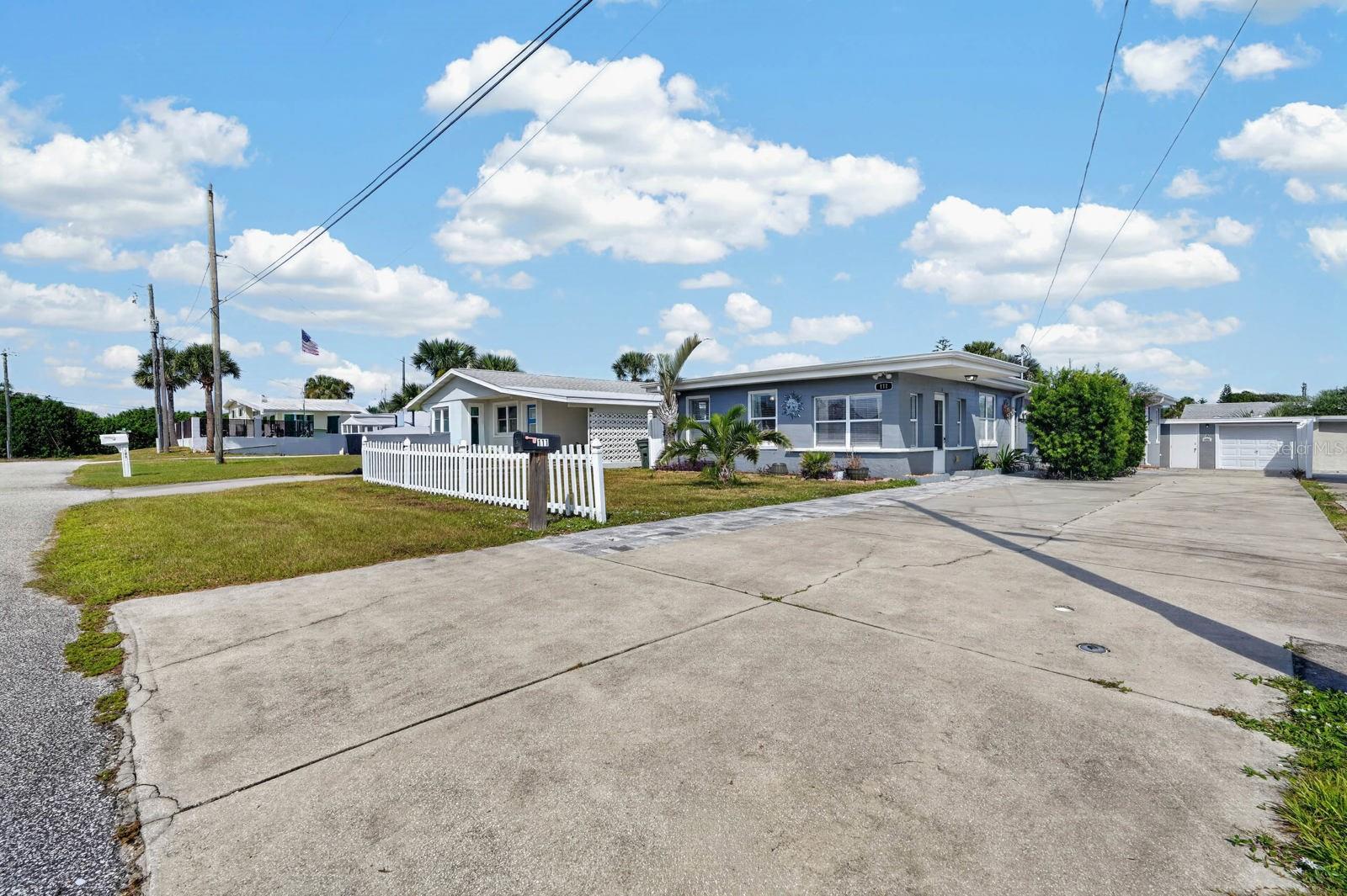 V4951599 Property Photo 53