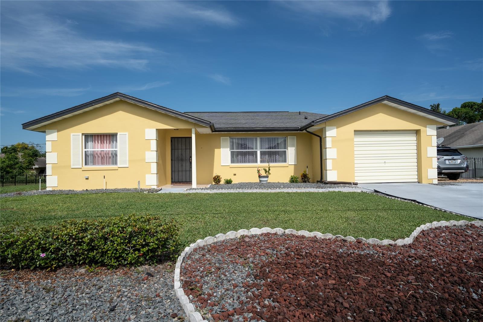 2178 India Blvd Property Photo 1