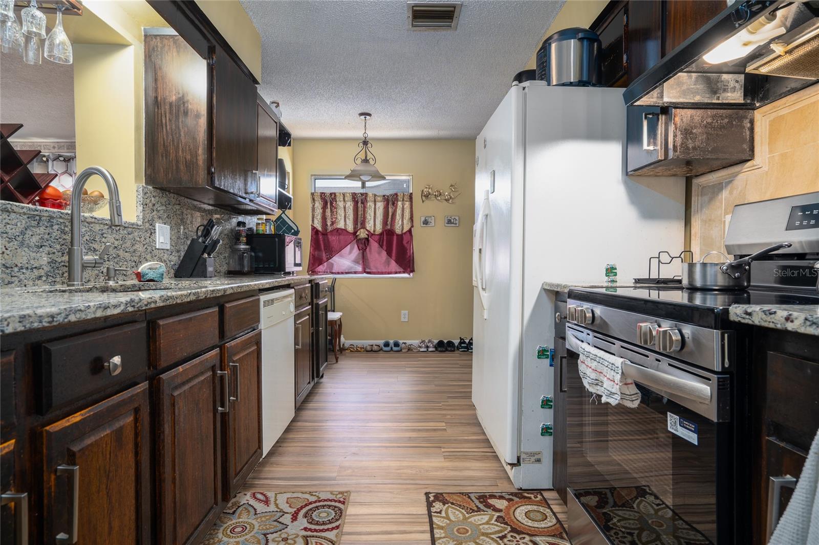 2178 India Blvd Property Photo 9