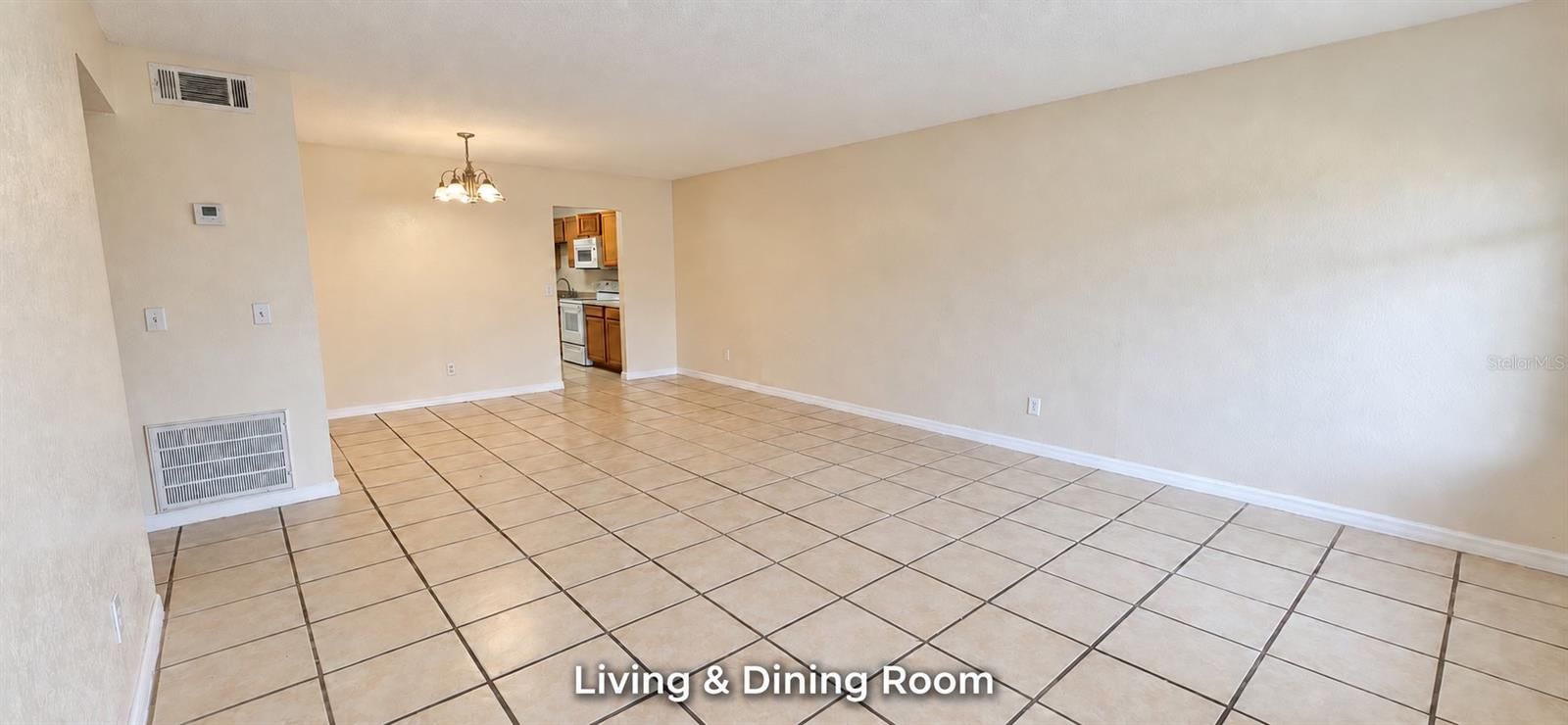 605 Northlake Blvd #59 Property Photo 3