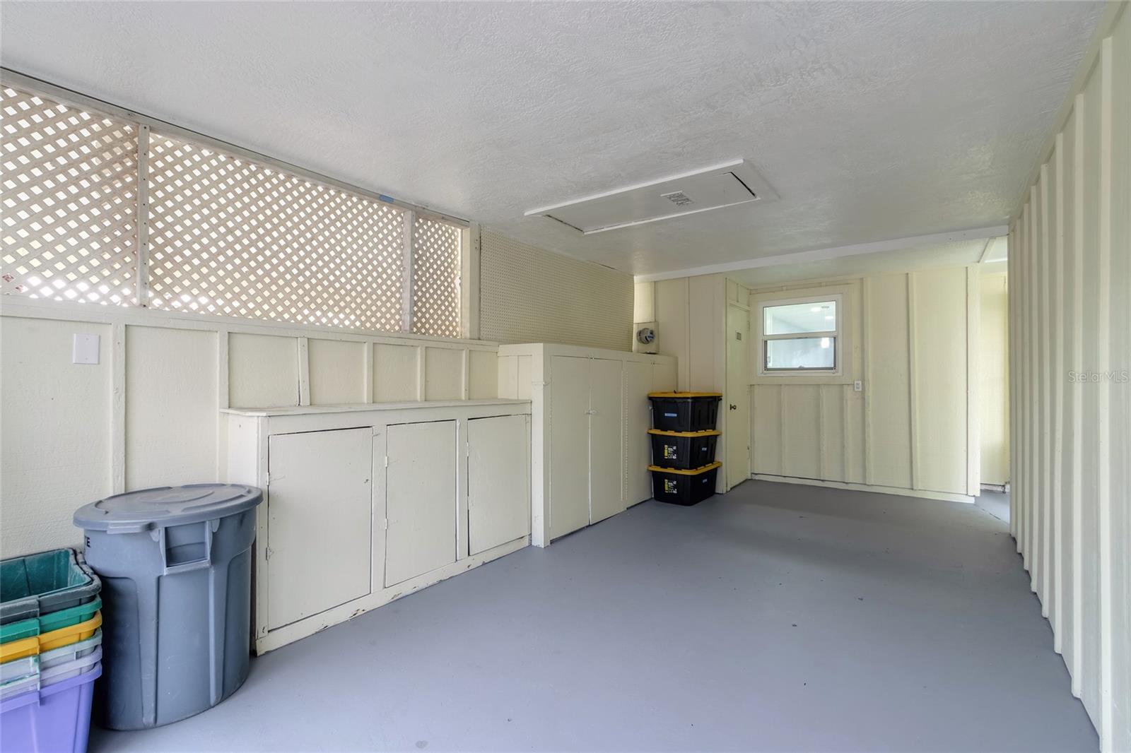 1206 Harbour Point Dr Property Photo 23