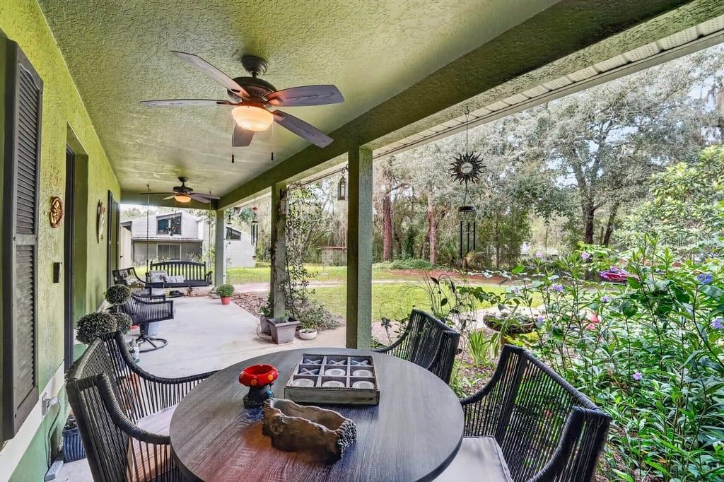 1580 Deland Ave Property Photo 7