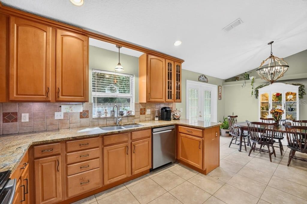 1580 Deland Ave Property Photo 21