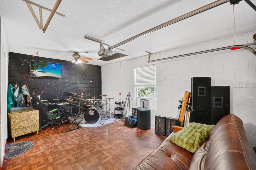1580 Deland Ave Property Photo 39