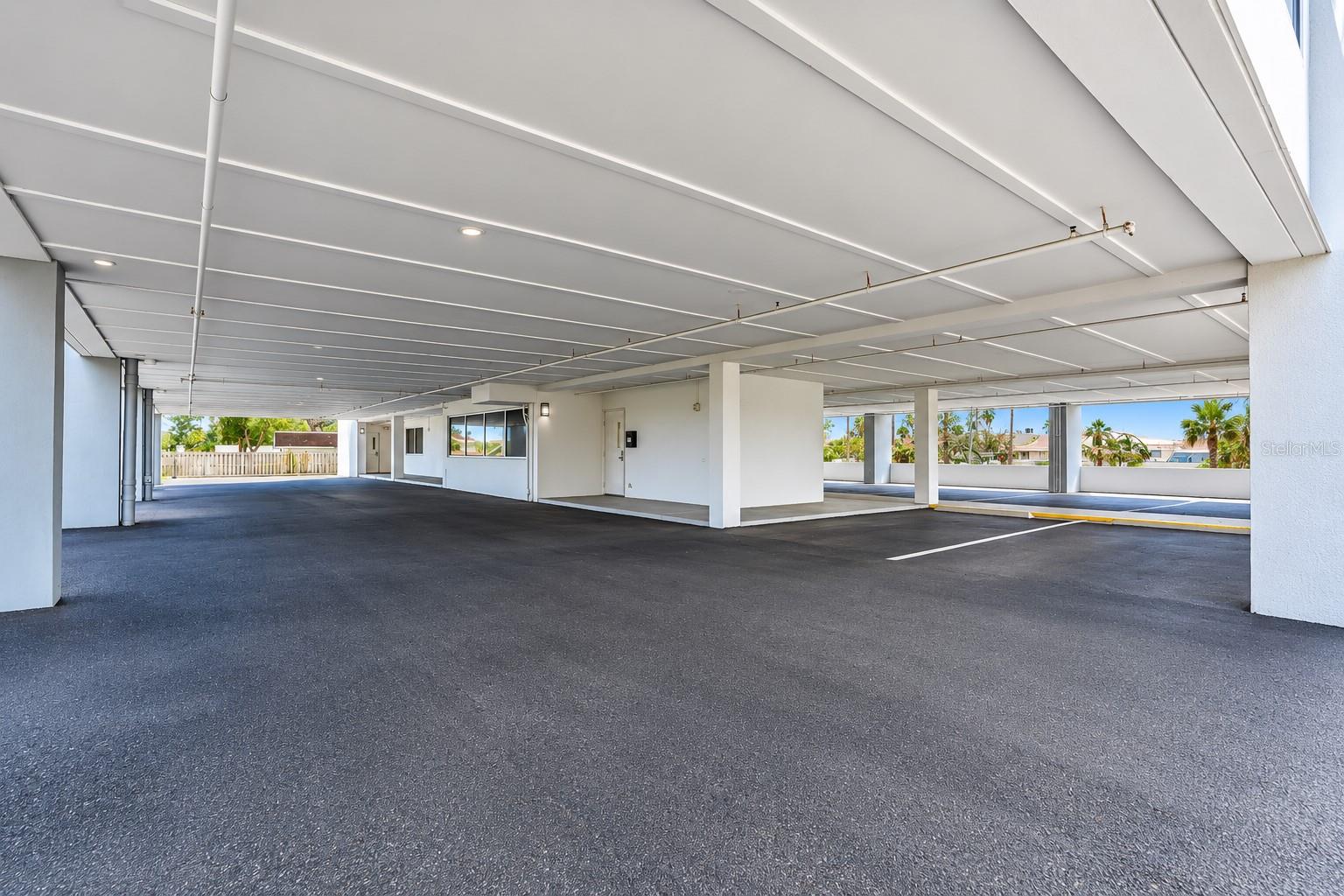 801 W Granada Blvd #301 Property Photo 6