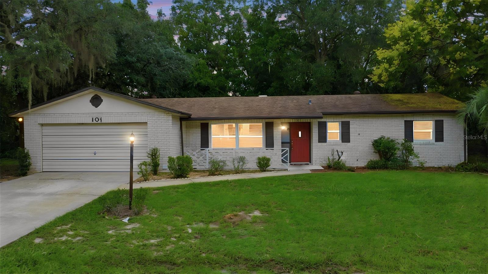 101 Highland Ave Property Photo 1