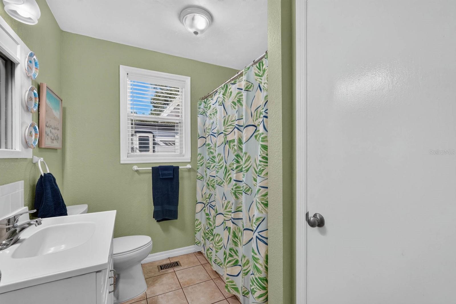 115 San Robar Dr Property Photo 31