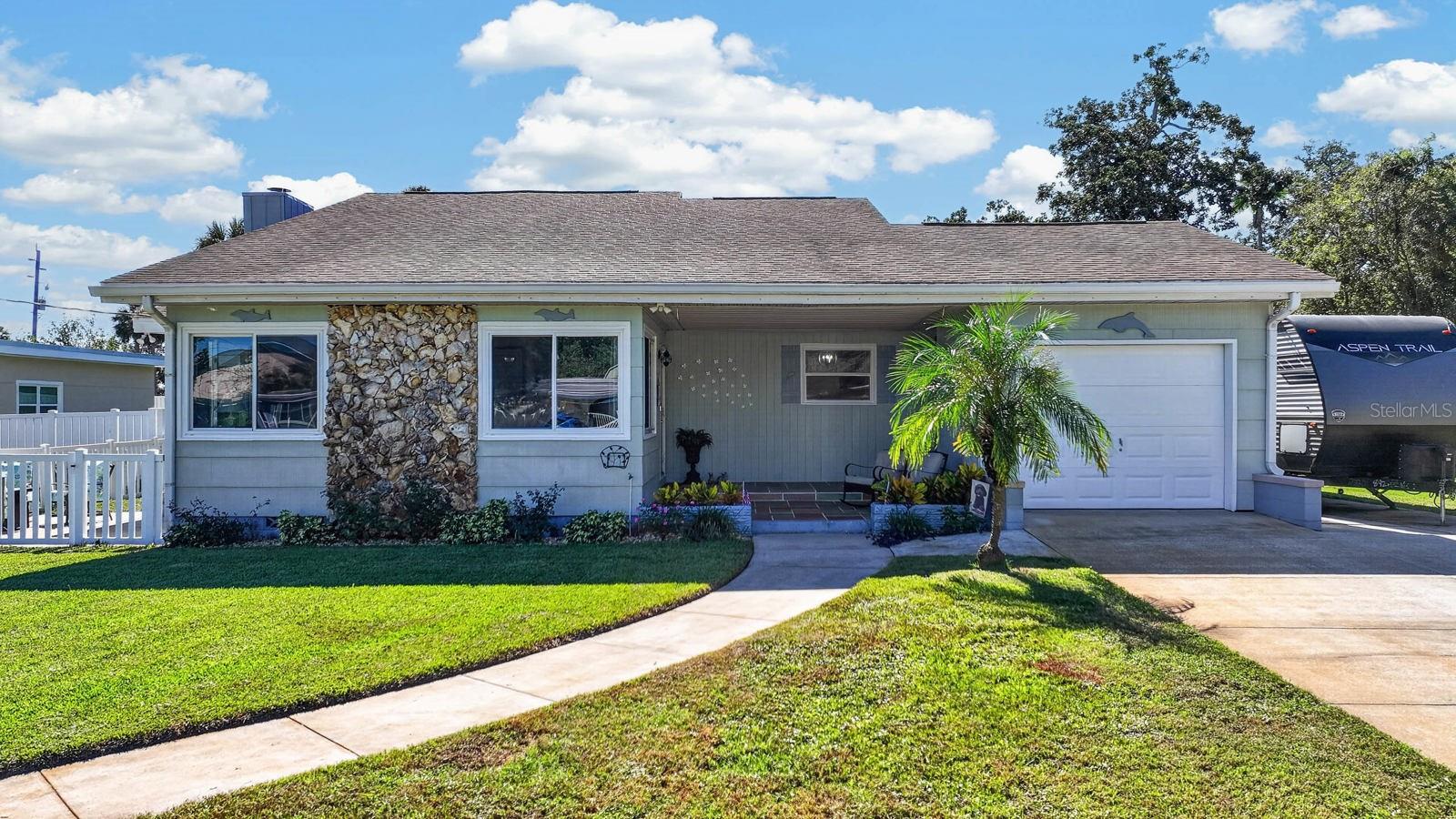 115 San Robar Dr Property Photo 57