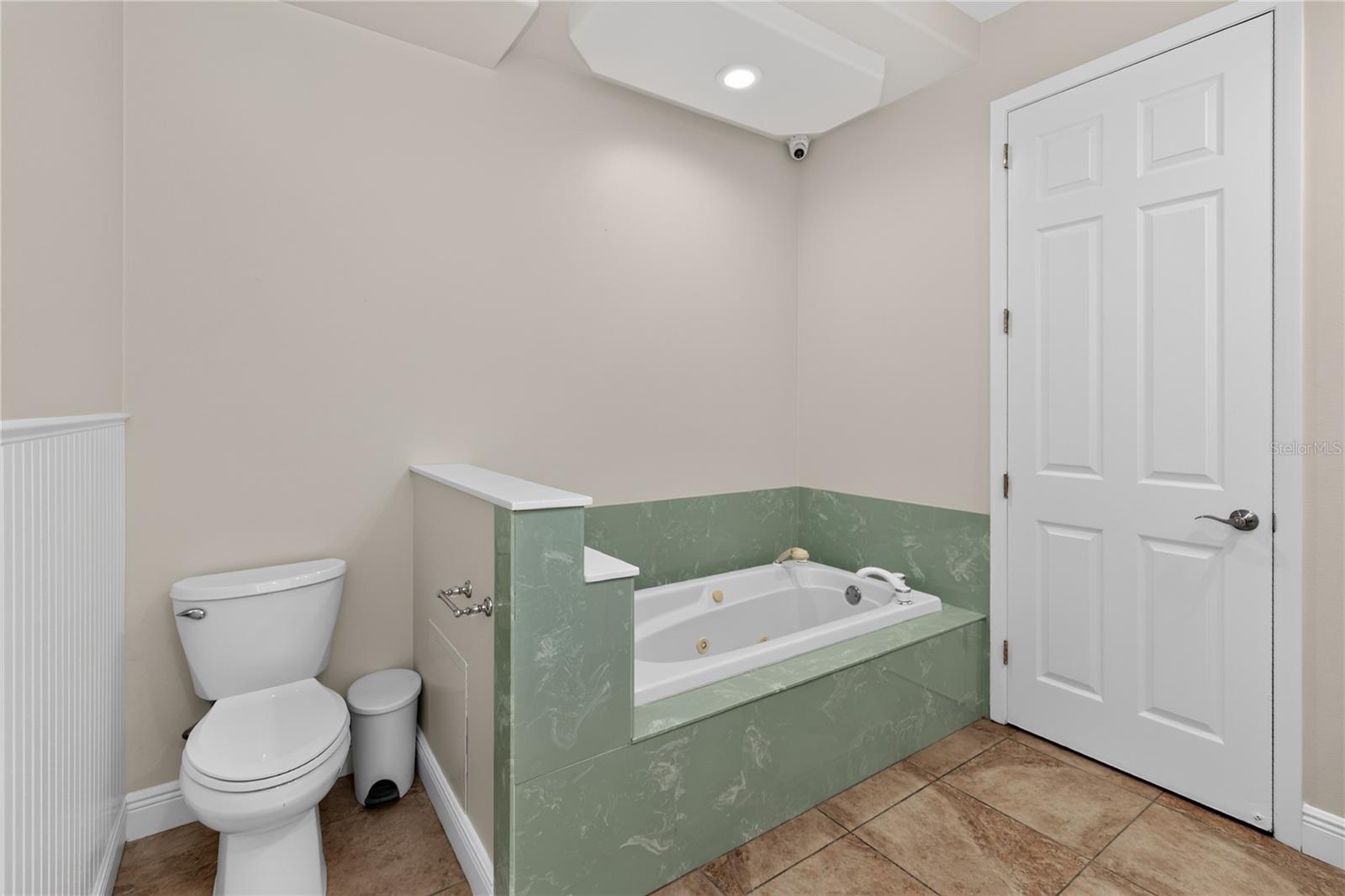 105 Alexandra Woods Dr Property Photo 38