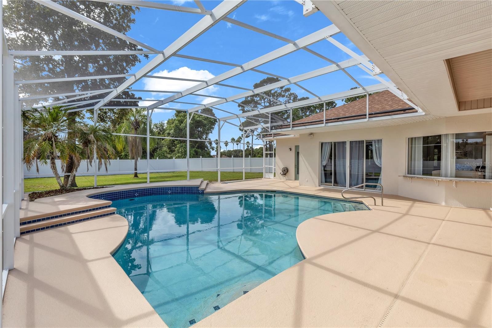 105 Alexandra Woods Dr Property Photo 49