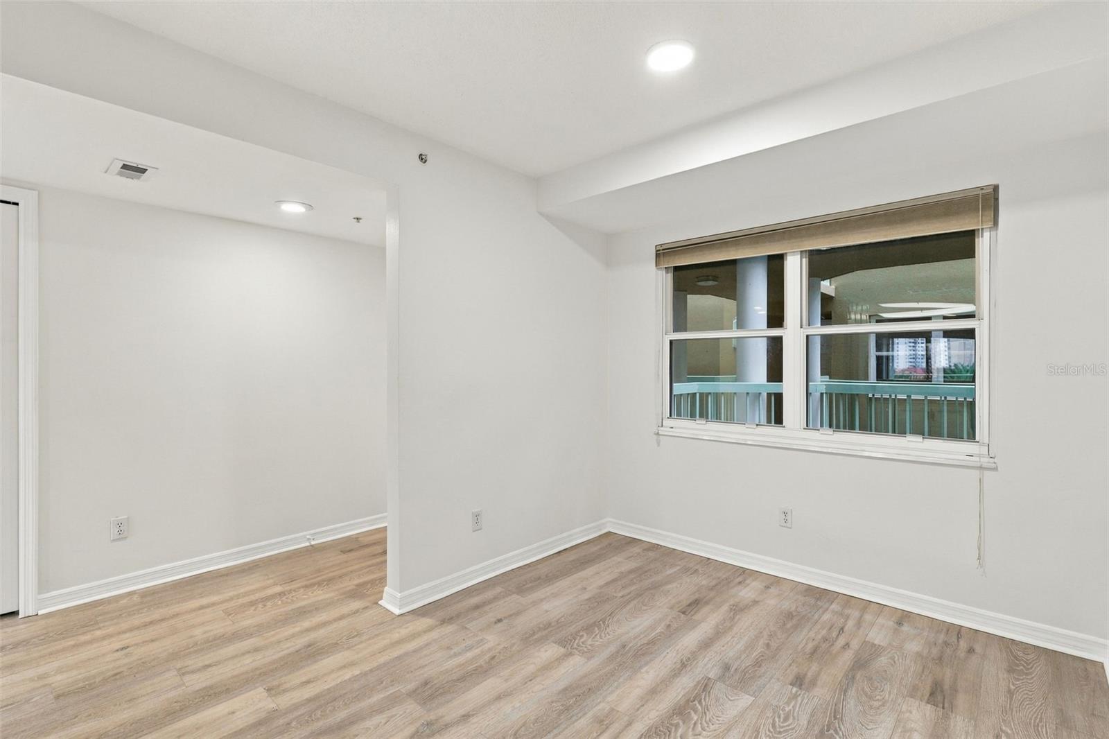 4 Oceans West Blvd #402a Property Photo 18