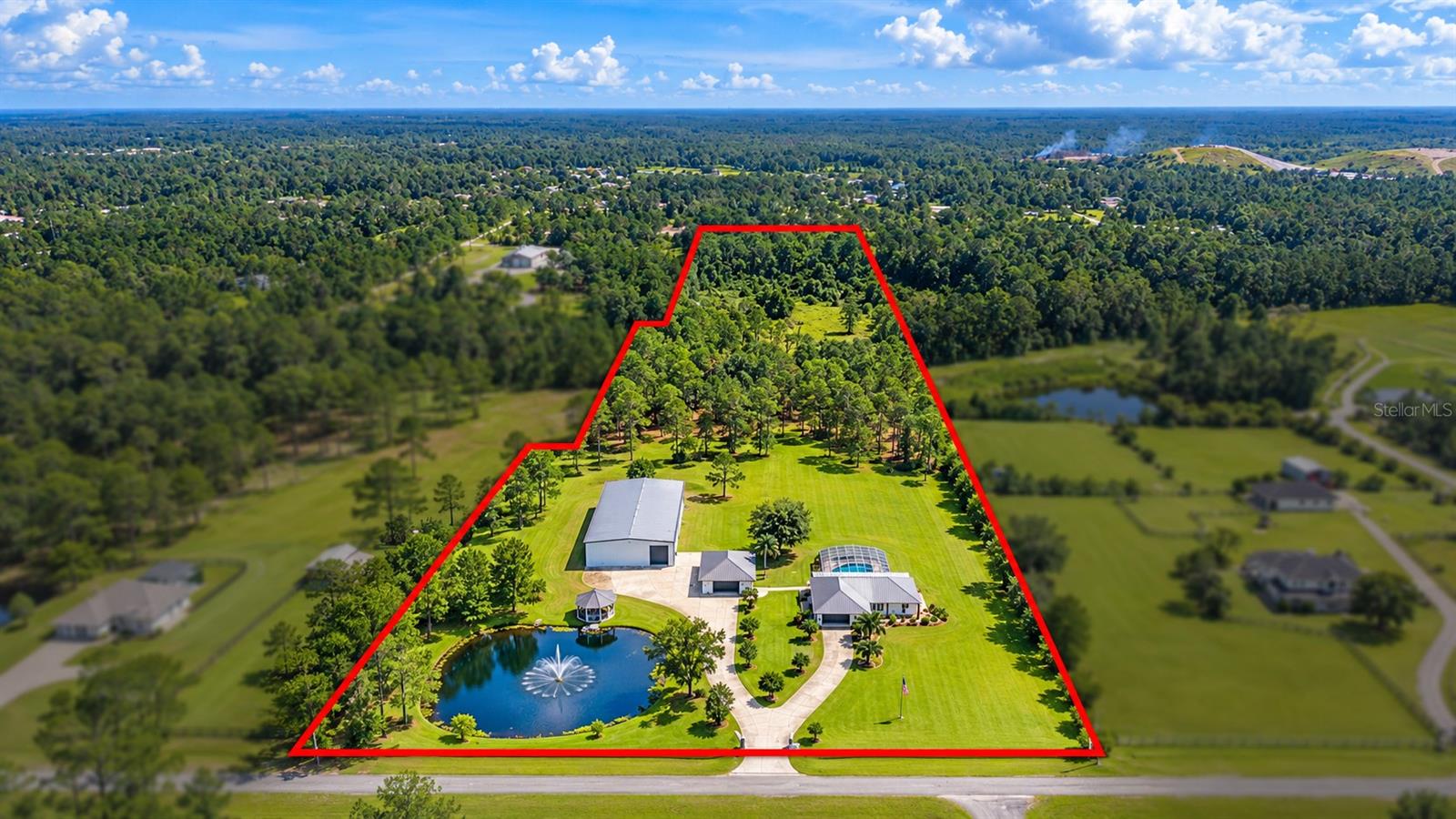 4160 Saddle Club Dr Property Photo 22