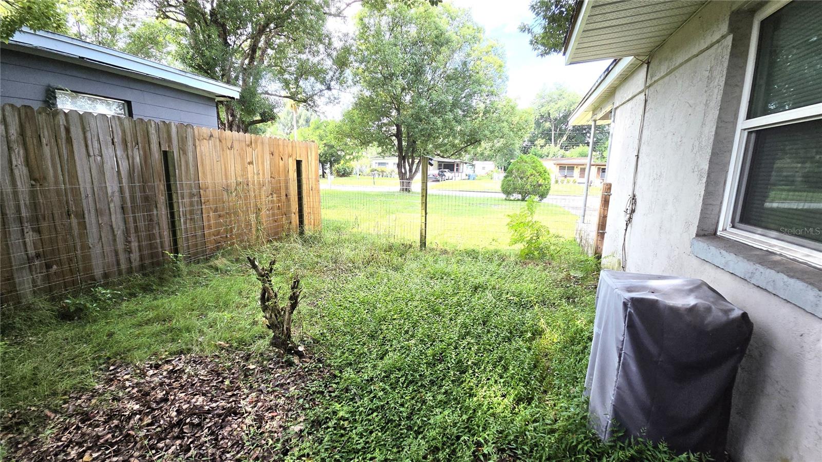 110 Club Rd Property Photo 14