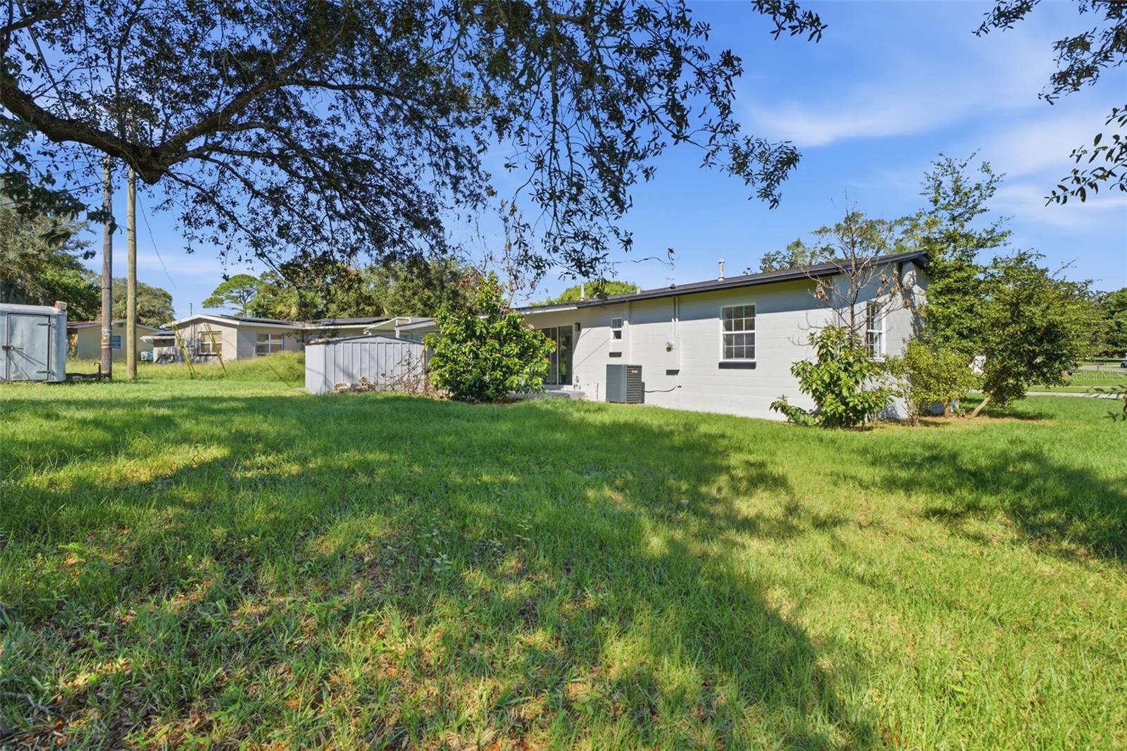 1321 Fountainhead Dr Property Photo 22