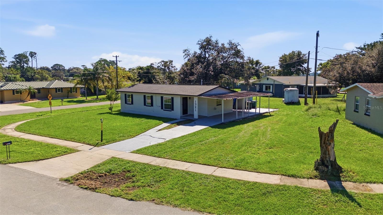 1321 Fountainhead Dr Property Photo 27