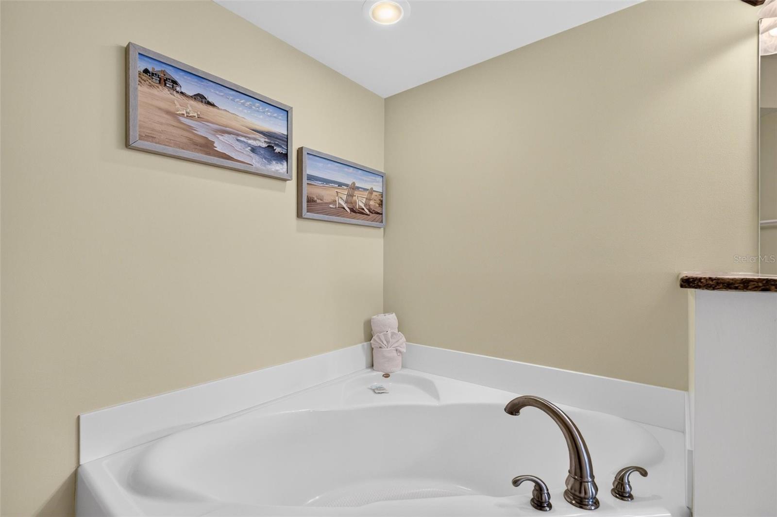 3311 S Atlantic Ave #302 Property Photo 54
